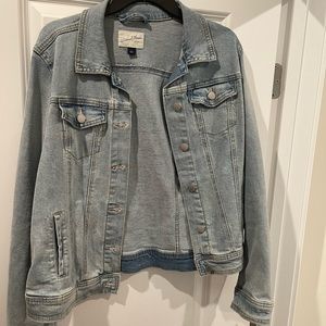 Jean Jacket - Size Large